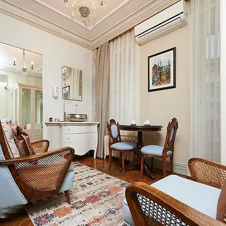 Faik Pasha Special Category Beyoglu מלון 4*
