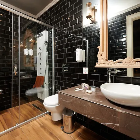 Faik Pasha Special Category Beyoglu Szálloda 4*