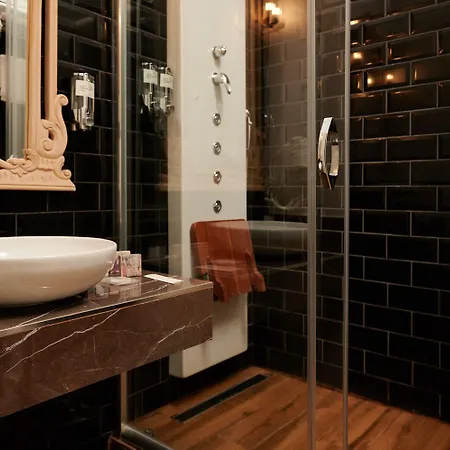 Faik Pasha Special Category Beyoglu 4*