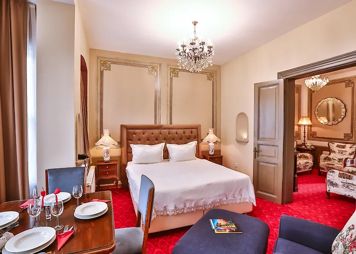 Faik Pasha Special Category Beyoglu Otel